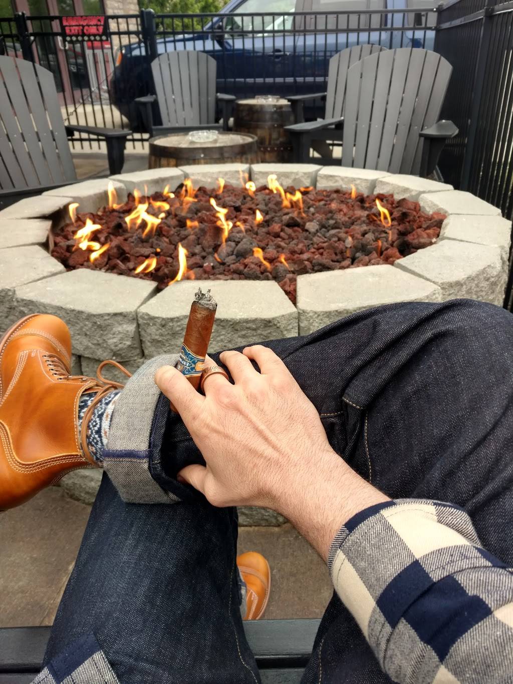 Winking Lizard Tavern | restaurant | 496 Polaris Pkwy, Westerville, OH 43082, USA | 6144233616 OR +1 614-423-3616