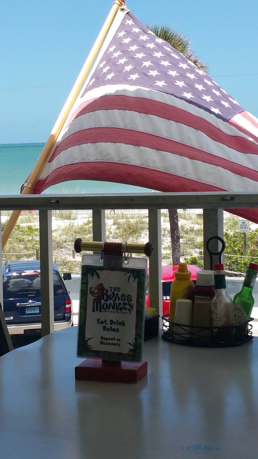 Brass Monkey | restaurant | 709 Gulf Way #200, St Pete Beach, FL 33706, USA | 7273677620 OR +1 727-367-7620