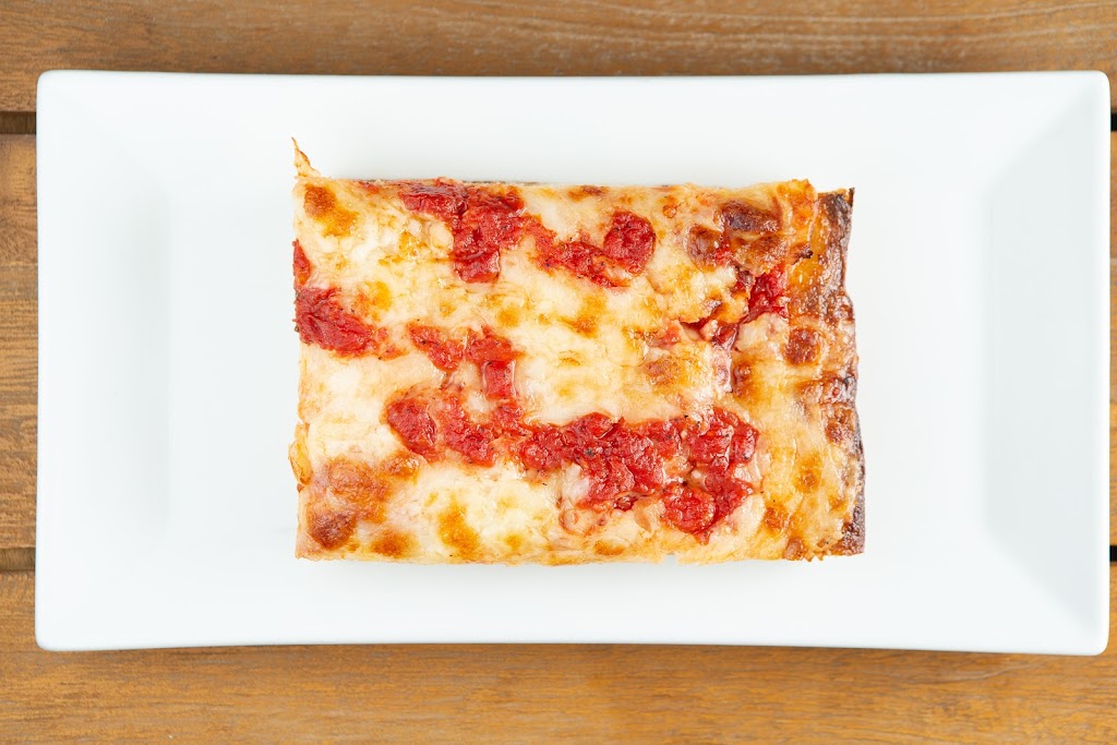 Original Square Pizza | restaurant | 2 Knickerbocker Ave, Brooklyn, NY 11237, USA | 9087689261 OR +1 908-768-9261