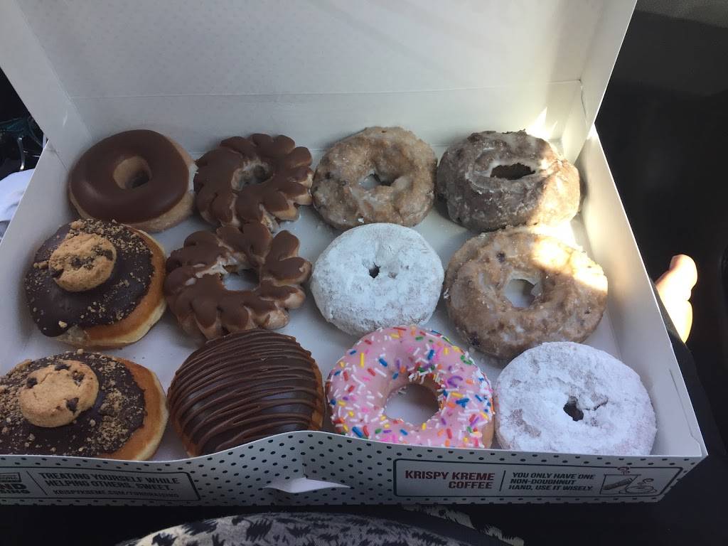Krispy Kreme | bakery | 5310 W Irlo Bronson Memorial Hwy, Kissimmee, FL 34746, USA | 4073908133 OR +1 407-390-8133