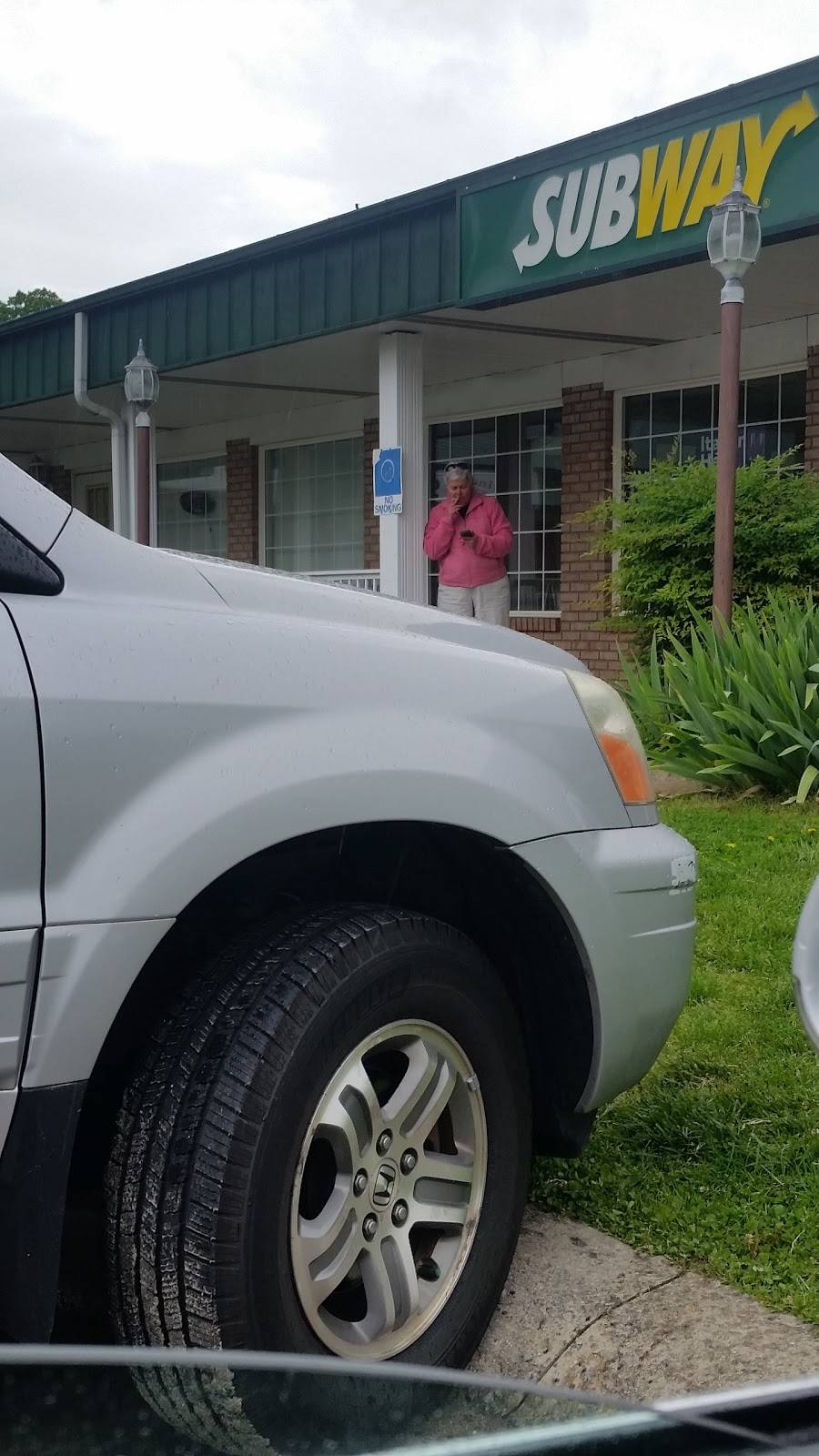 Subway | restaurant | 5583 Hendersonville Rd, Fletcher, NC 28732, USA | 8286540999 OR +1 828-654-0999