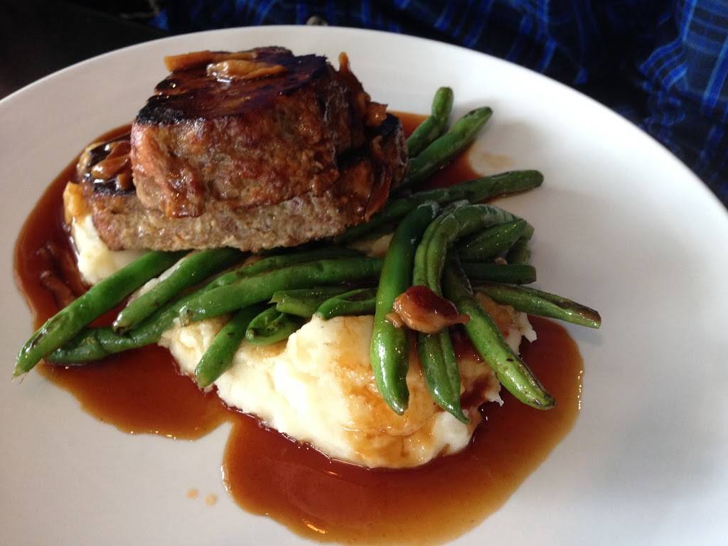 Baywood Greens Clubhouse | restaurant | 32267 Clubhouse Way, Millsboro, DE 19966, USA | 3029479225 OR +1 302-947-9225