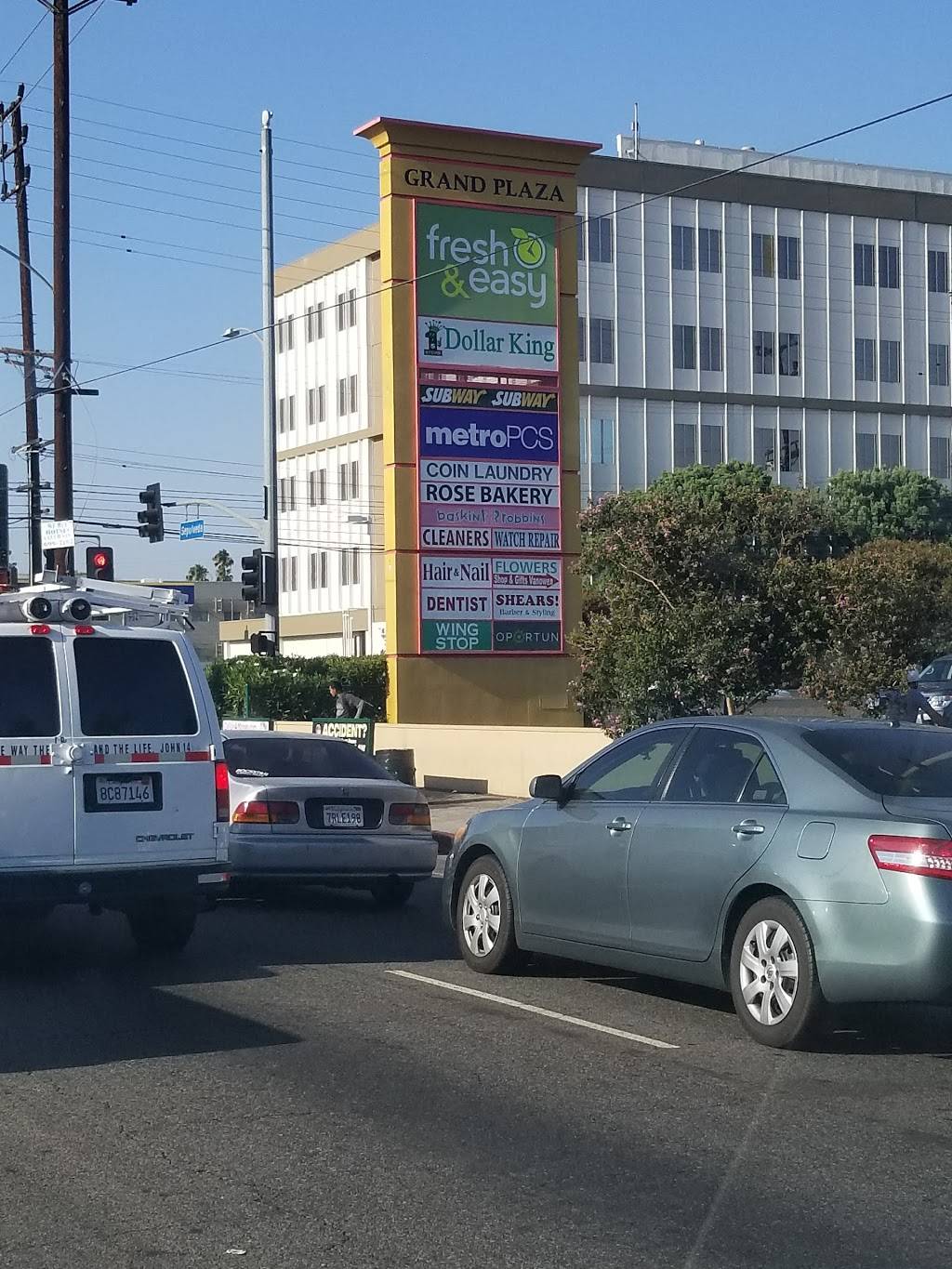 Subway Restaurants | restaurant | 6740 Sepulveda Blvd, Van Nuys, CA 91411, USA | 8187810211 OR +1 818-781-0211