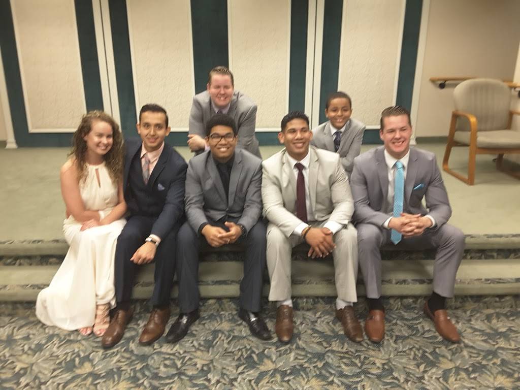 Lindas Restaurant | restaurant | 6611 Arlington Ave # A, Riverside, CA 92504, USA | 9513590999 OR +1 951-359-0999