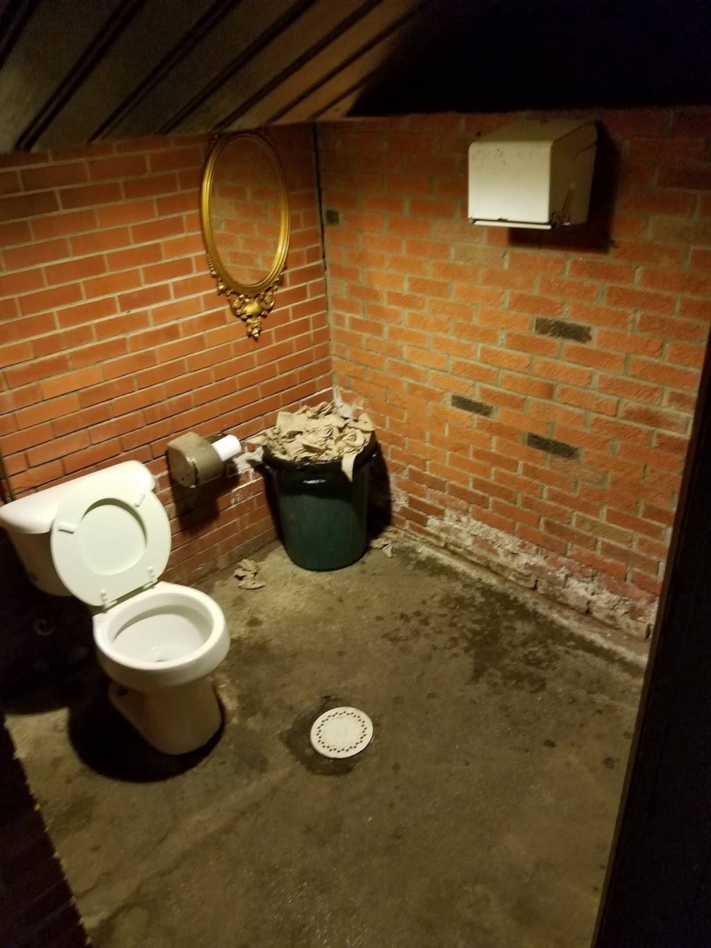 Webers Bar | restaurant | 51 W Main St, Shelby, OH 44875, USA | 4193426106 OR +1 419-342-6106