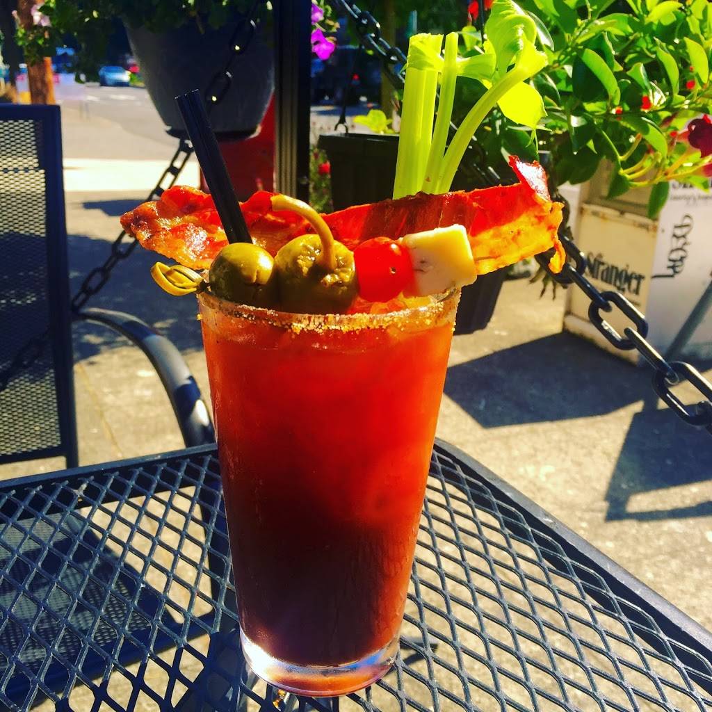 Blue Star Cafe & Pub | cafe | 4512 Stone Way N, Seattle, WA 98103, USA | 2065480345 OR +1 206-548-0345