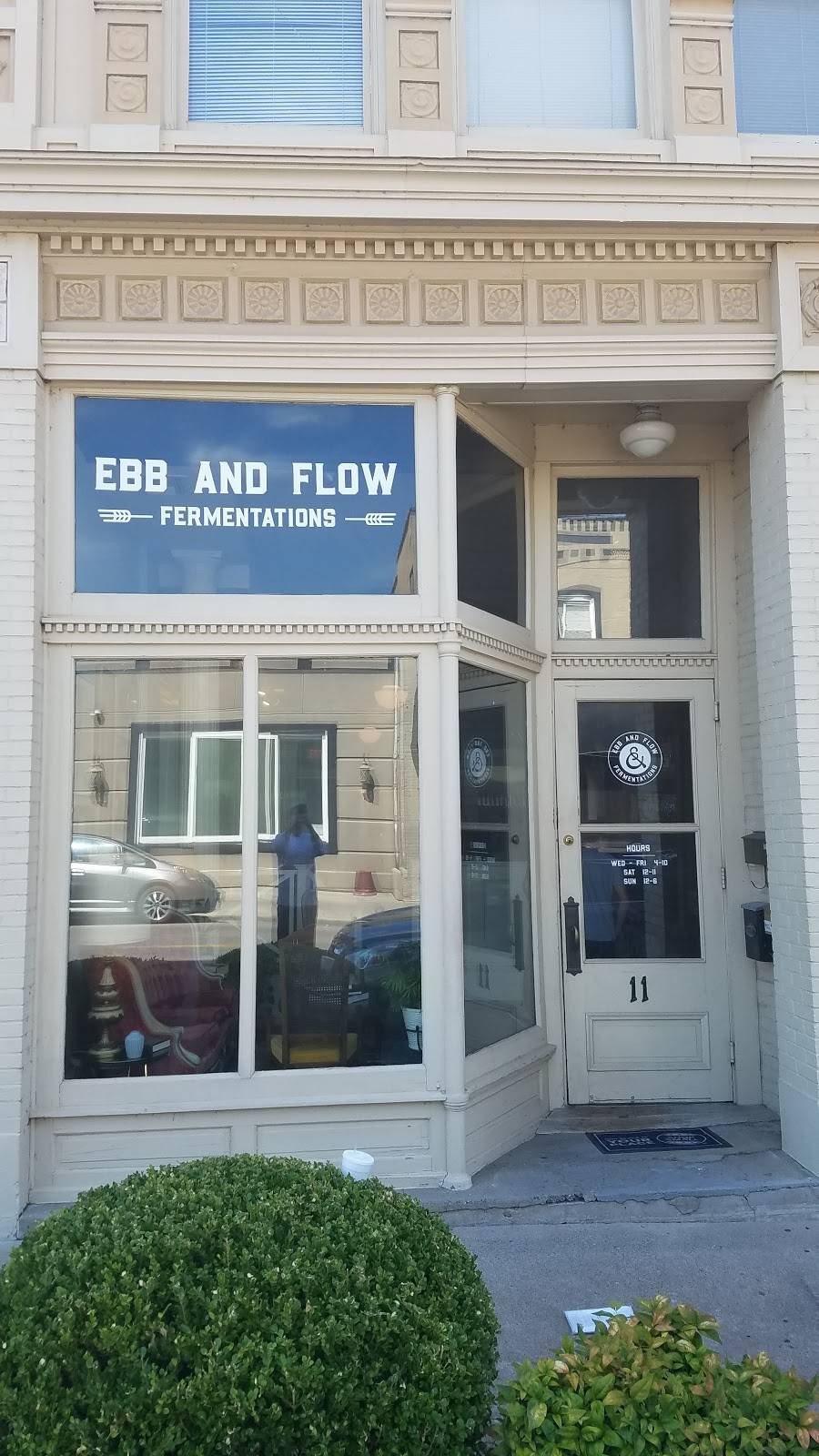 Ebb & Flow Fermentations | restaurant | 11 S Spanish St, Cape Girardeau, MO 63703, USA | 5733348330 OR +1 573-334-8330