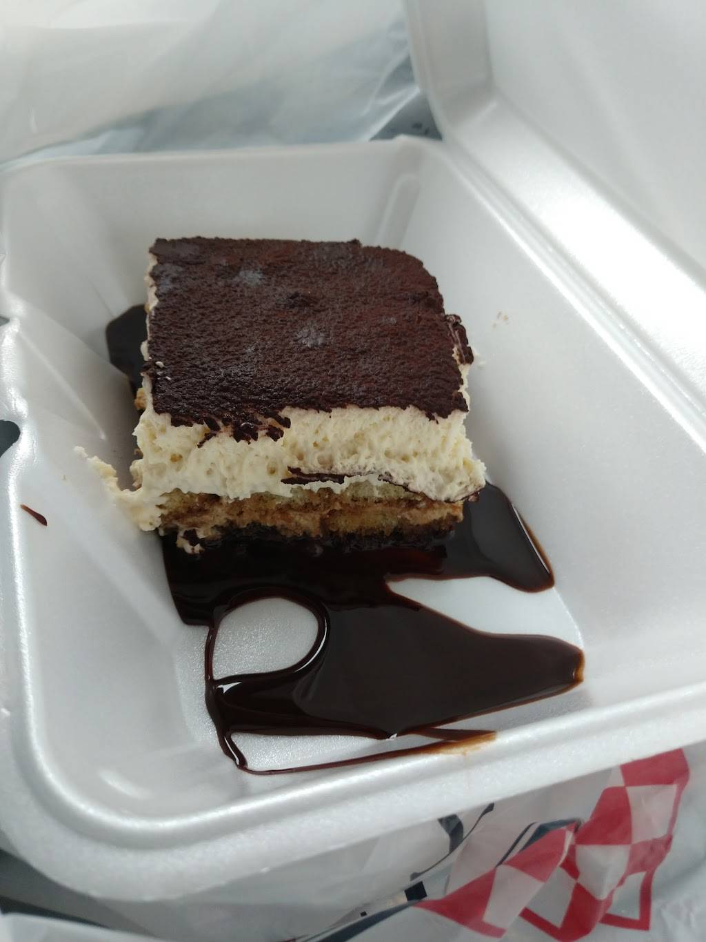 Luccianos Cafe | restaurant | 52 Gilcreast Rd, Londonderry, NH 03053, USA | 6034322442 OR +1 603-432-2442