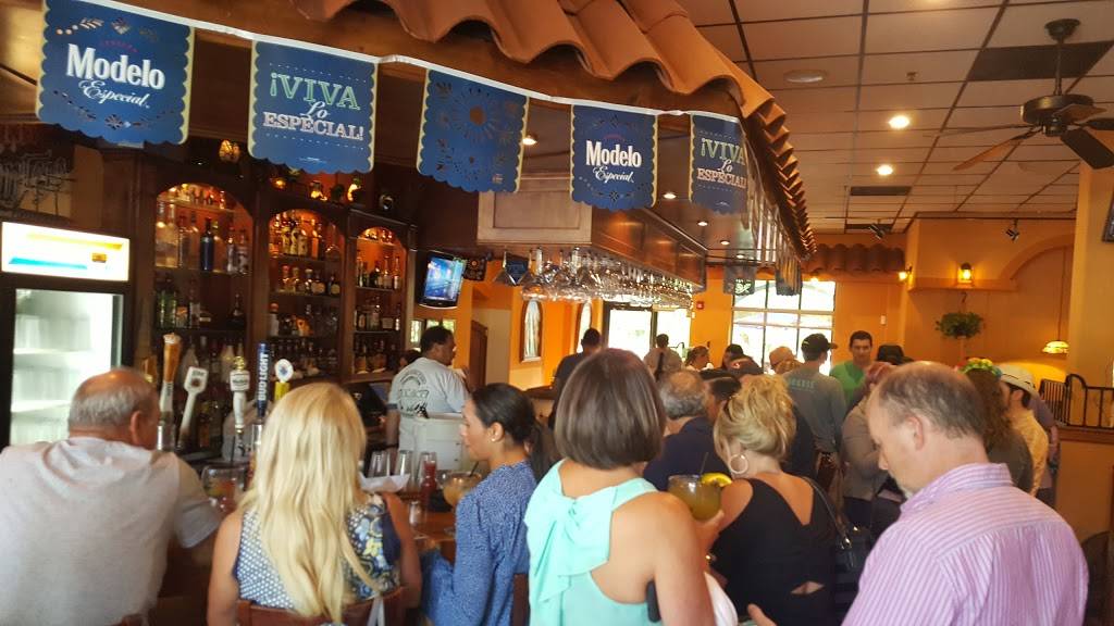 Rio Chico Mexican Restaurant | restaurant | 660 Long Point Rd, Mt Pleasant, SC 29464, USA | 8433880462 OR +1 843-388-0462