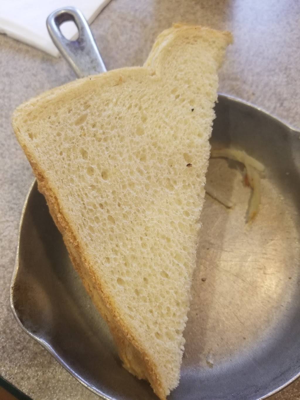 Iron Skillet Restaurant | restaurant | 9787 US Route 40 West, New Paris, OH 45347, USA | 9374378593 OR +1 937-437-8593