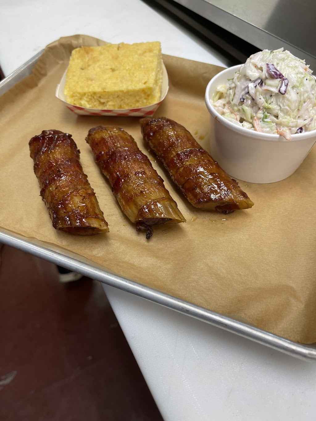 C & J Backyard BBQ | restaurant | 60 Olney St, Seekonk, MA 02771, USA | 5085570738 OR +1 508-557-0738