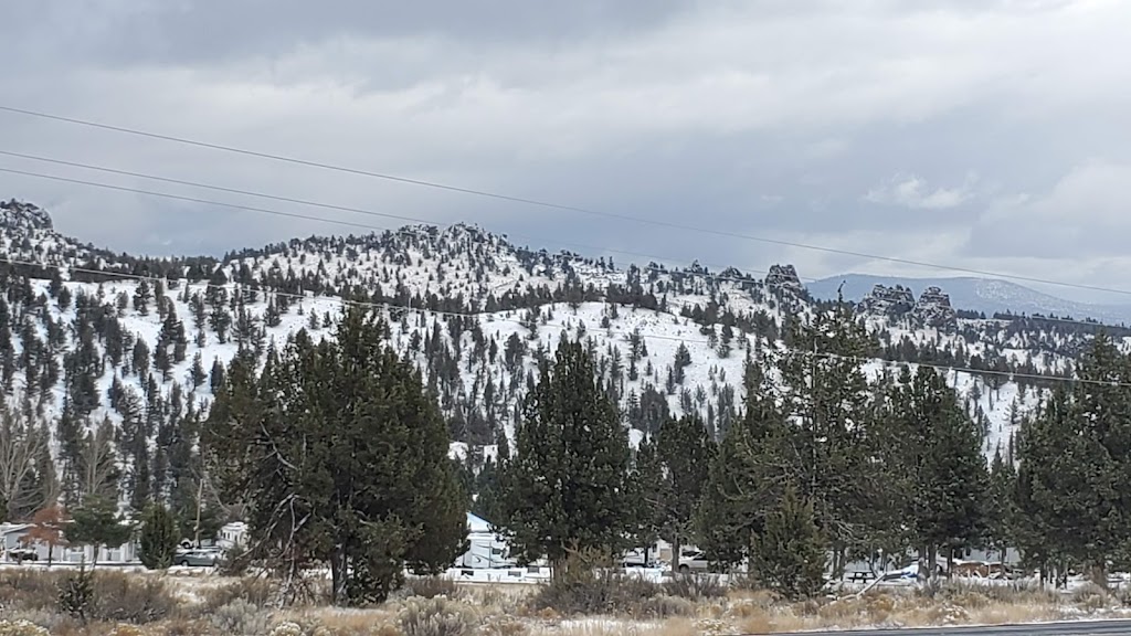 Richis Place Grill & Spirits | restaurant | 14749 SE Juniper Canyon Rd, Prineville, OR 97754, USA | 5413625638 OR +1 541-362-5638