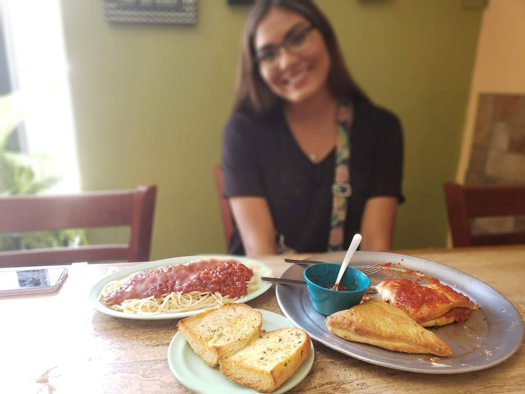 Chicagos Pizza | restaurant | 6678, 5525 Blanco Rd #115, San Antonio, TX 78216, USA | 2103498005 OR +1 210-349-8005