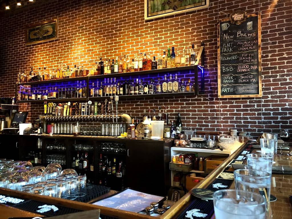 The Whiskey Biscuit | restaurant | 3299 S Broadway, Englewood, CO 80113, USA | 3033863334 OR +1 303-386-3334