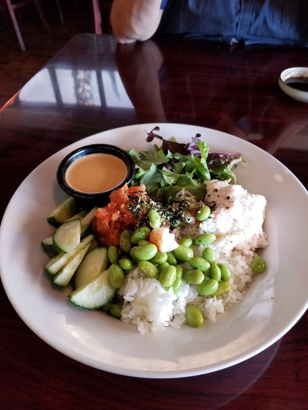 Hon Machi Sushi & Cocktails | restaurant | 1949 W Ray Rd #32, Chandler, AZ 85224, USA | 4809630400 OR +1 480-963-0400