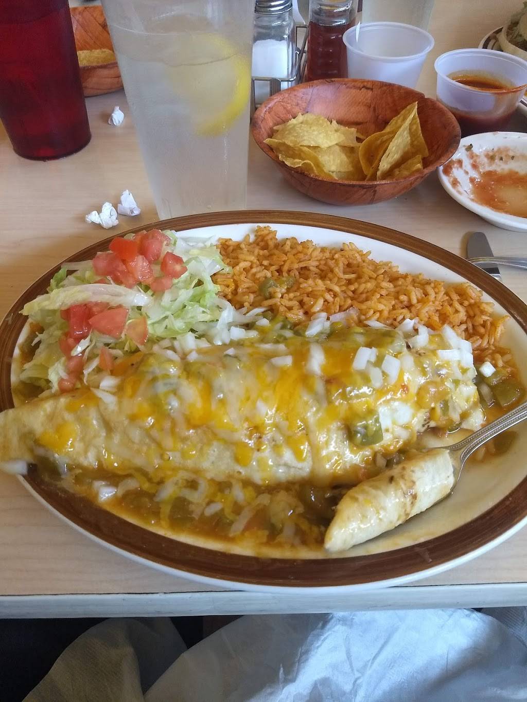 Abuelitas New Mexican Kitchen | restaurant | 6083 Isleta Blvd SW, Albuquerque, NM 87105, USA | 5058775700 OR +1 505-877-5700