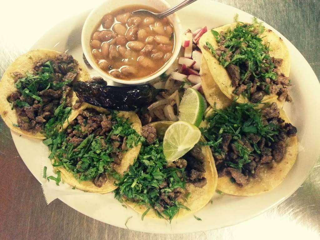 Taqueria El Jimador | restaurant | 116 E Plantation Dr, Clute, TX 77531, USA | 9792652220 OR +1 979-265-2220