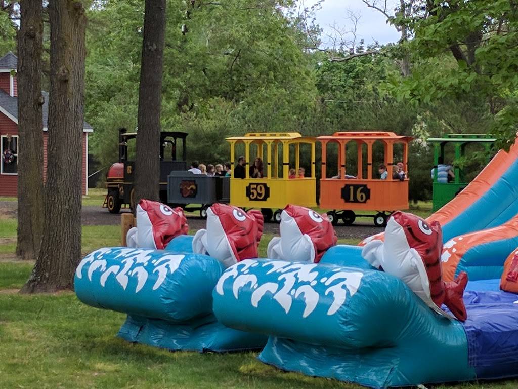 DiDonato Family Fun Center | restaurant | 1151 S White Horse Pike, Hammonton, NJ 08037, USA | 6095613040 OR +1 609-561-3040