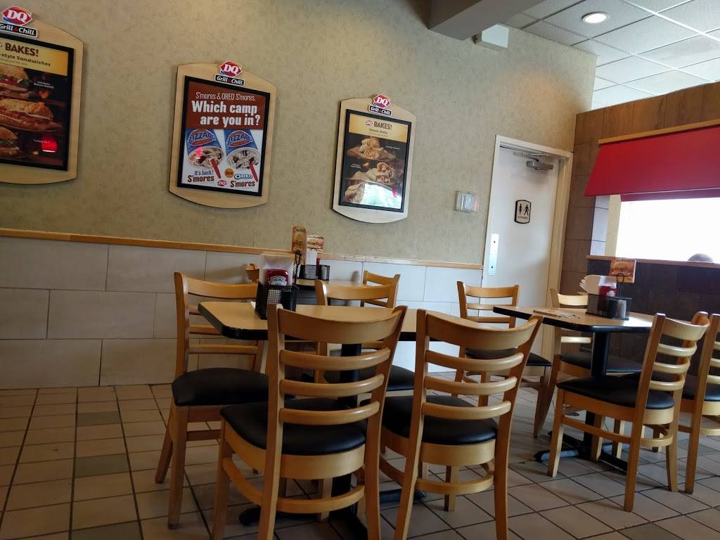 Dairy Queen Grill & Chill | restaurant | 176 Lindsay St S, Lindsay, ON K9V 2N1, Canada | 7053249911 OR +1 705-324-9911