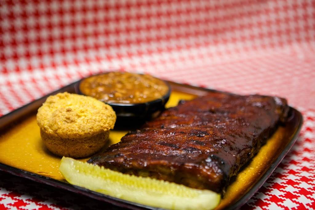 Stonewood Smokehouse Bar & BBQ | restaurant | 28775 Utica Rd, Roseville, MI 48066, USA | 5867795630 OR +1 586-779-5630