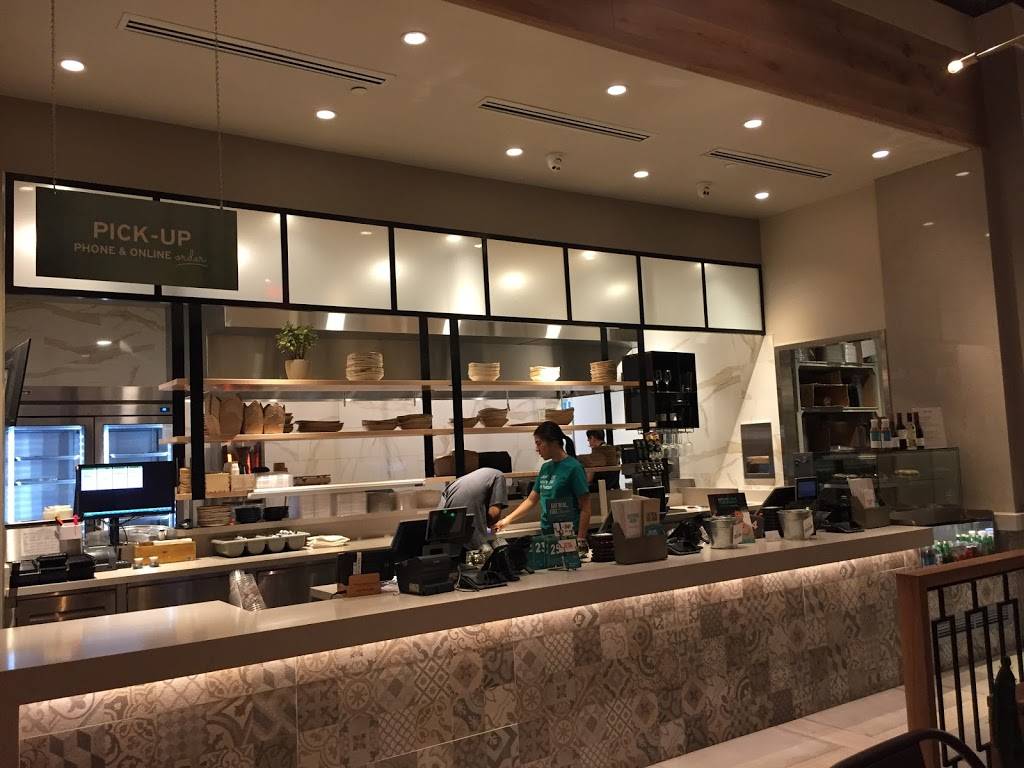 Luna Grill | restaurant | 8165 Walnut Hill Ln #1300, Dallas, TX 75231, USA | 4694808480 OR +1 469-480-8480