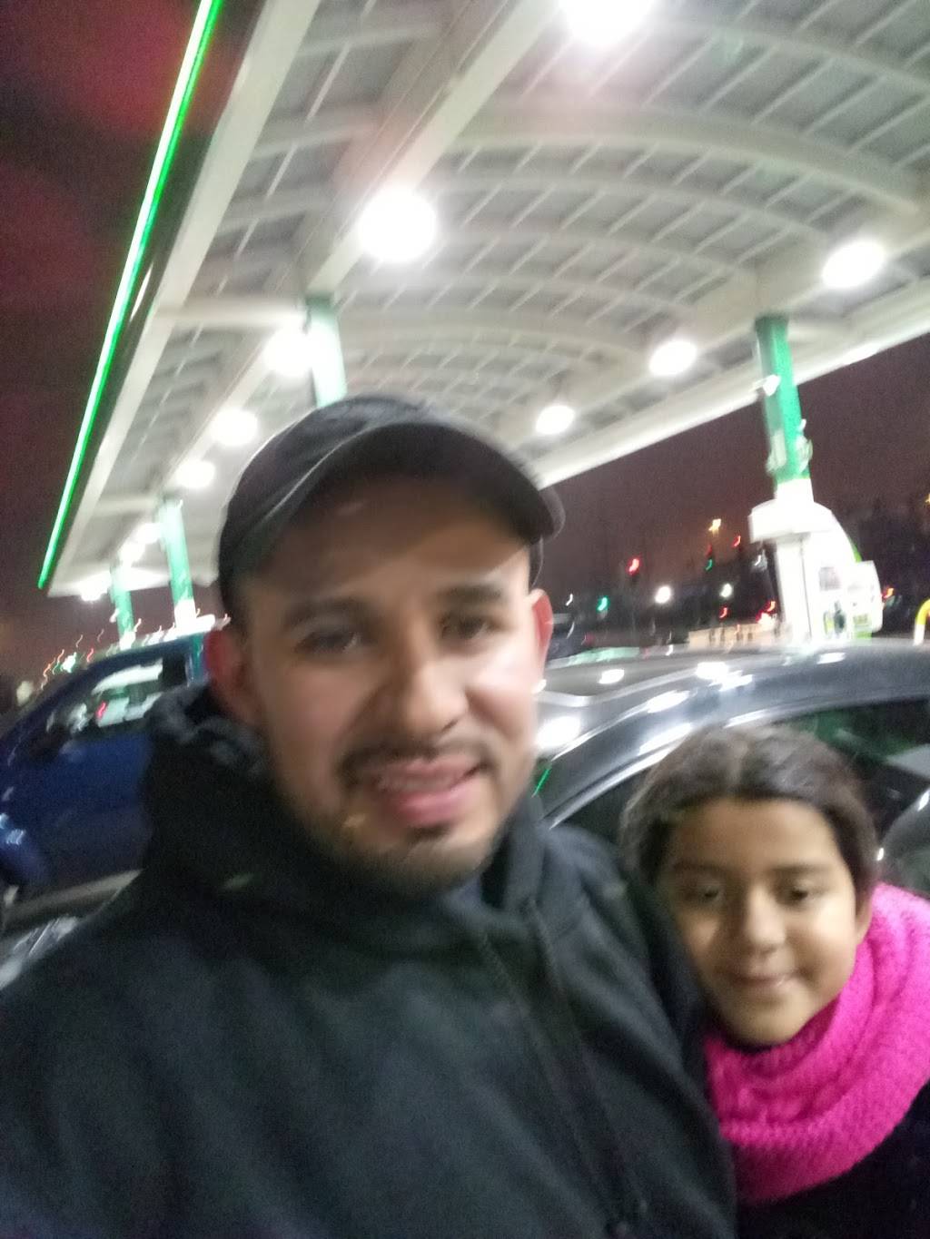 Dunkin Donuts | cafe | 5755 W 63rd St, Chicago, IL 60638, USA | 7735819170 OR +1 773-581-9170