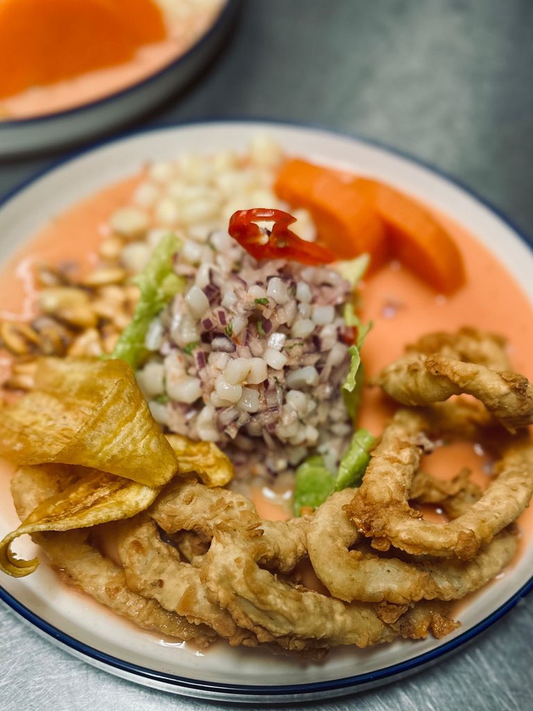 AZU Peruvian Cuisine | restaurant | 18749 N Frederick Ave, Gaithersburg, MD 20879, USA | 2403771667 OR +1 240-377-1667