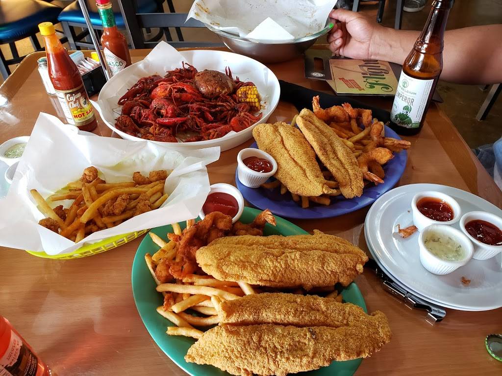 The Bayou Cajun Cafe | restaurant | 9803 Spring Cypress Rd, Houston, TX 77070, USA | 2812575922 OR +1 281-257-5922