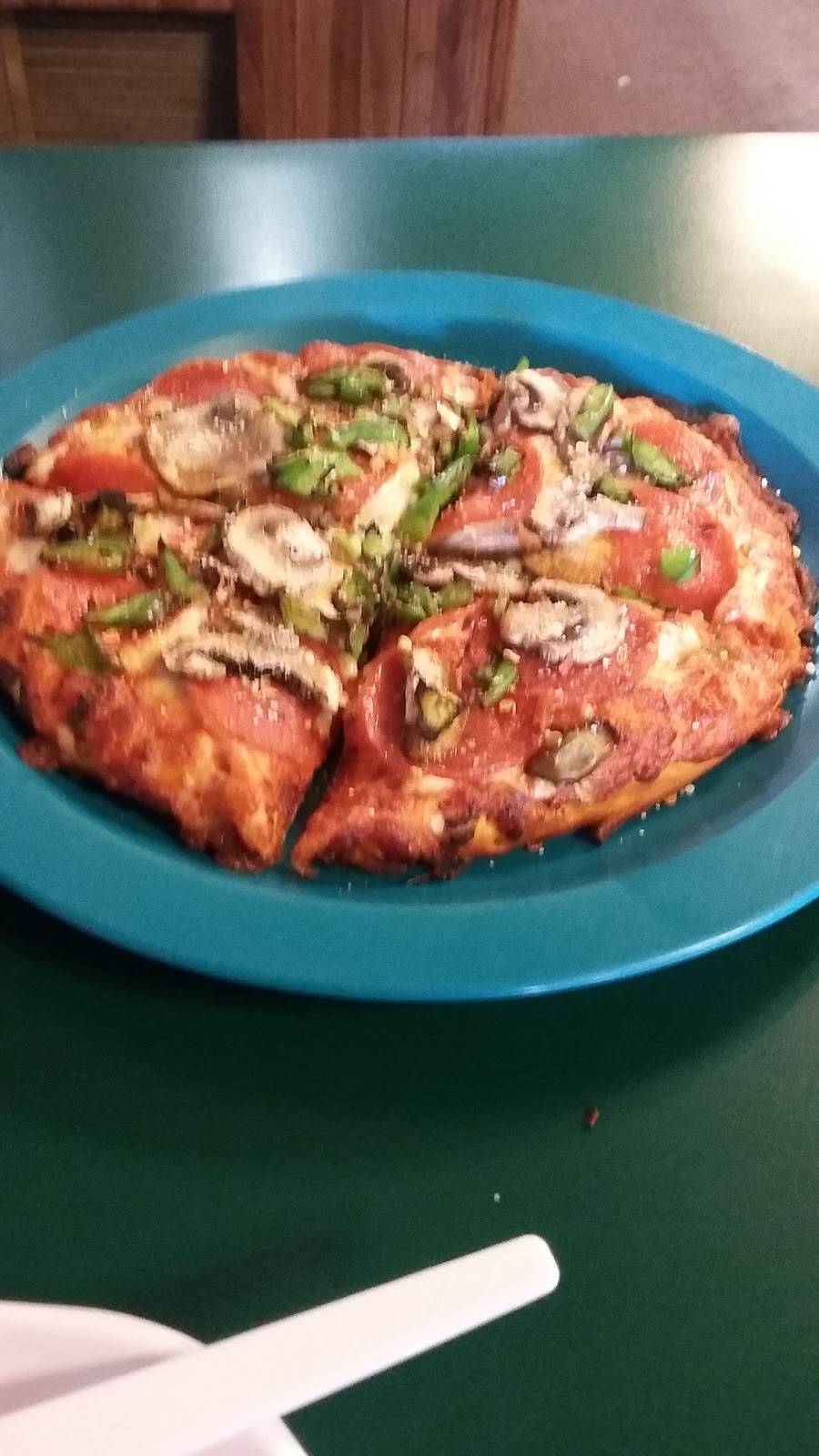 Round Table Pizza | meal delivery | 3253 Stevens Creek Blvd, San Jose, CA 95117, USA | 4082963040 OR +1 408-296-3040