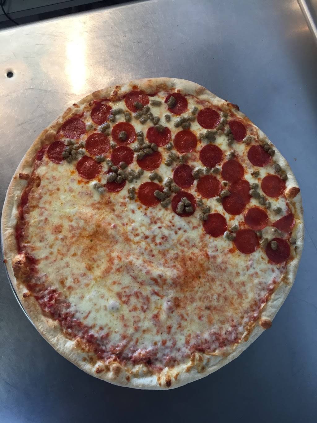 Eato’s pizza | restaurant | 7914 Belair Rd, Nottingham, MD 21236, USA | 4106611900 OR +1 410-661-1900