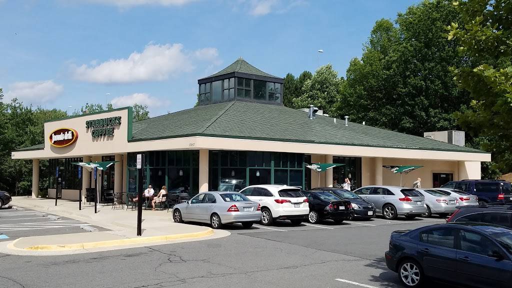Starbucks | cafe | 12957 Fair Lakes Shopping Center, Fairfax, VA 22033, USA | 7035027800 OR +1 703-502-7800