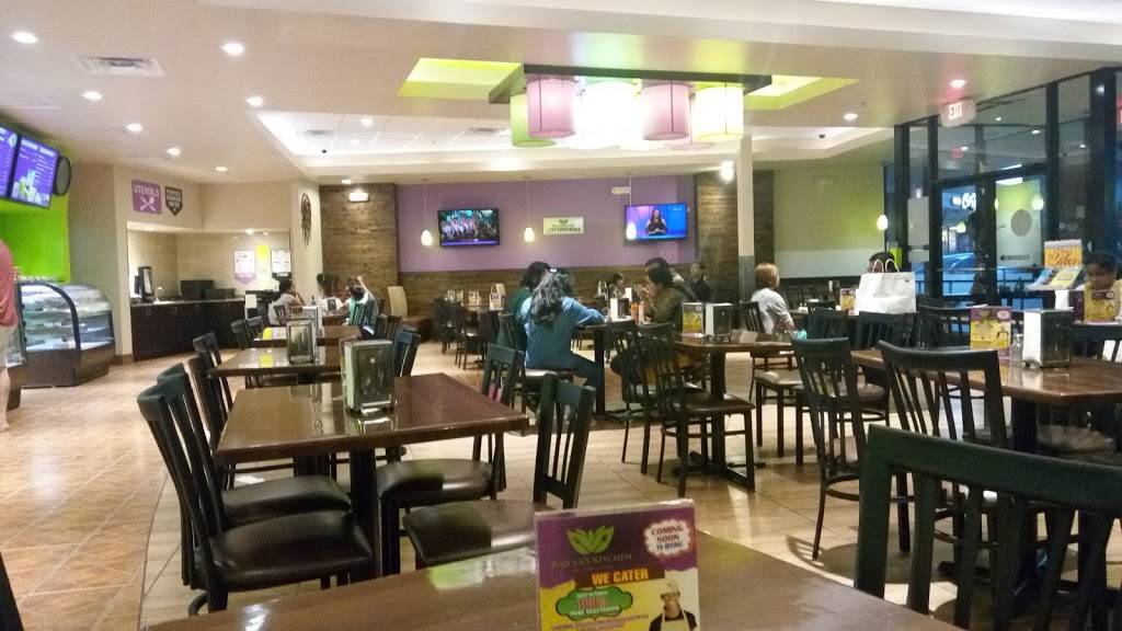 Rajulas Kitchen | restaurant | 820 W Spring Creek Pkwy #304, Plano, TX 75023, USA | 9728954644 OR +1 972-895-4644