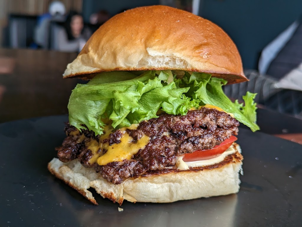 Fancy Burger | night club | 37 W University Pkwy, Orem, UT 84058, USA | 8017627517 OR +1 801-762-7517