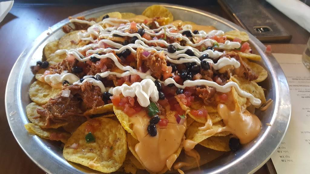 Beerhead Bar & Eatery - Novi | restaurant | 44375 West 12 Mile Road Suit G157, Novi, MI 48377, USA | 2485133327 OR +1 248-513-3327