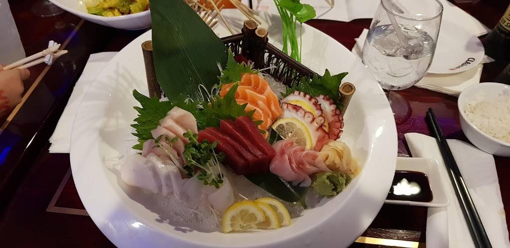 Akira | restaurant | 385 Rte 9W, Glenmont, NY 12077, USA | 5184348880 OR +1 518-434-8880