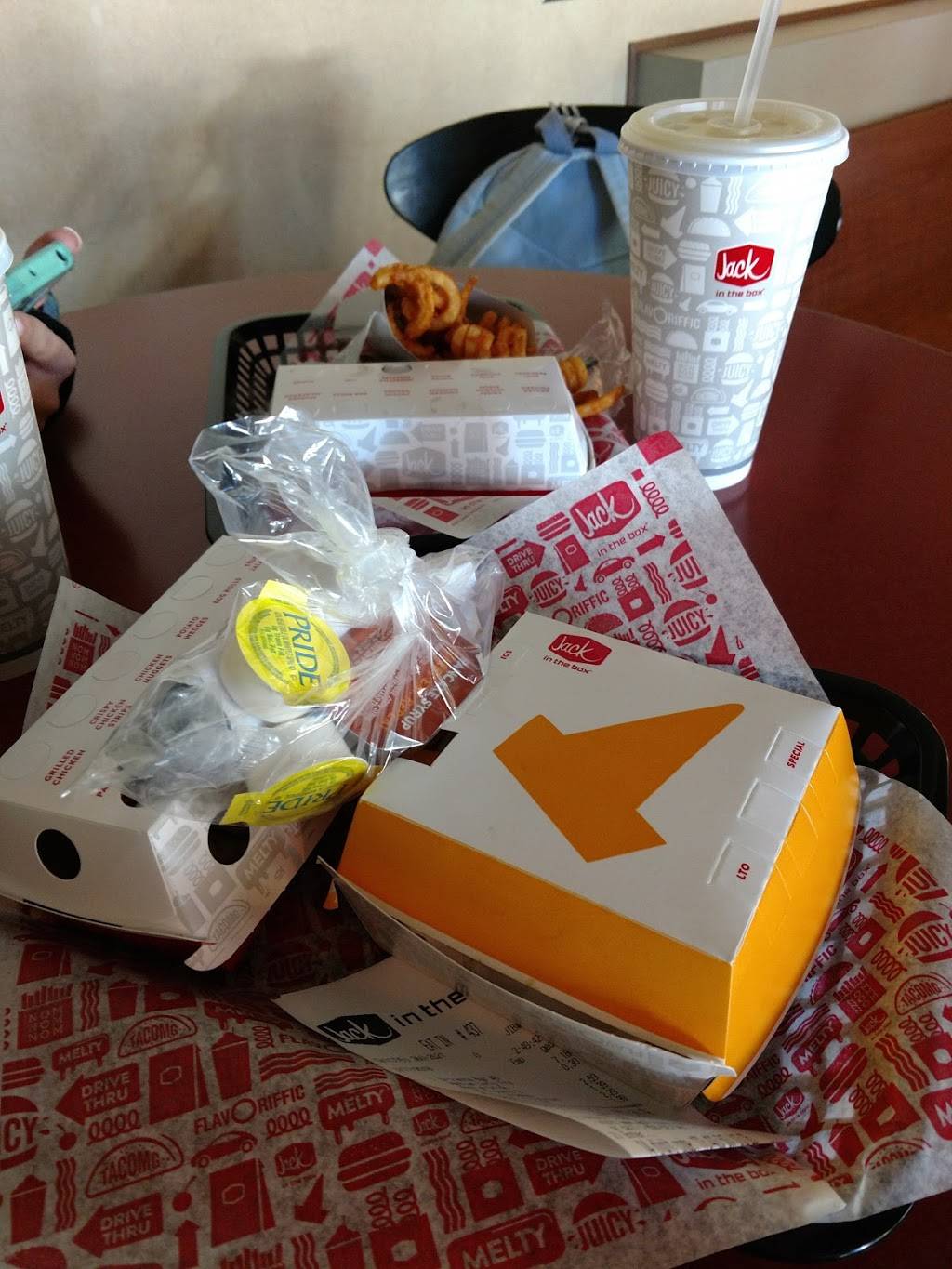 Jack in the Box | restaurant | 2649 Lake Tahoe Blvd, South Lake Tahoe, CA 96150, USA | 7753602621 OR +1 775-360-2621