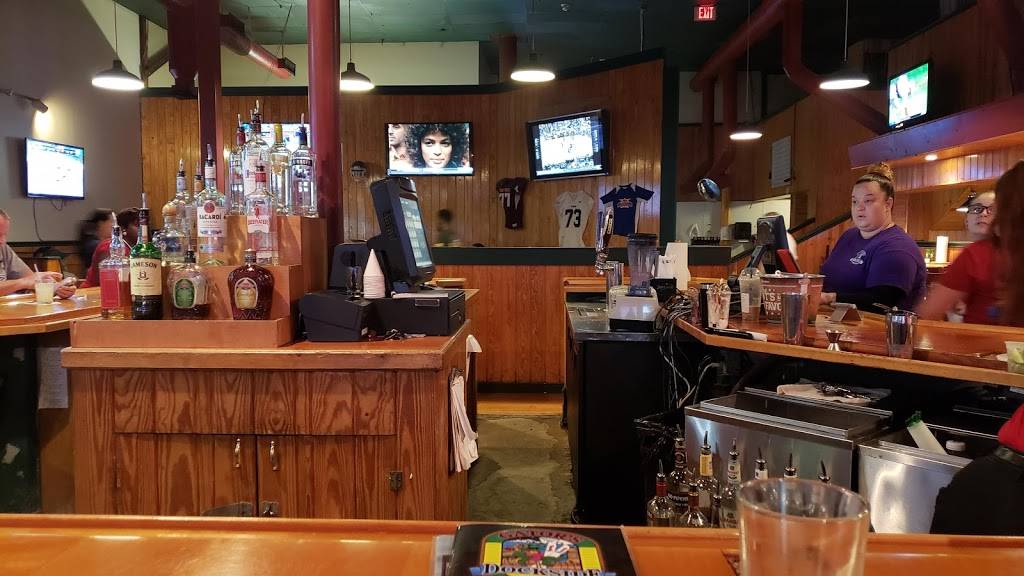 Gators Dockside Ocoee | restaurant | 8969 W Colonial Dr, Ocoee, FL 34761, USA | 4075215545 OR +1 407-521-5545