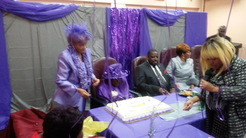 Lee Good Taste | restaurant | 2686 Pitkin Ave, Brooklyn, NY 11208, USA | 7183480538 OR +1 718-348-0538