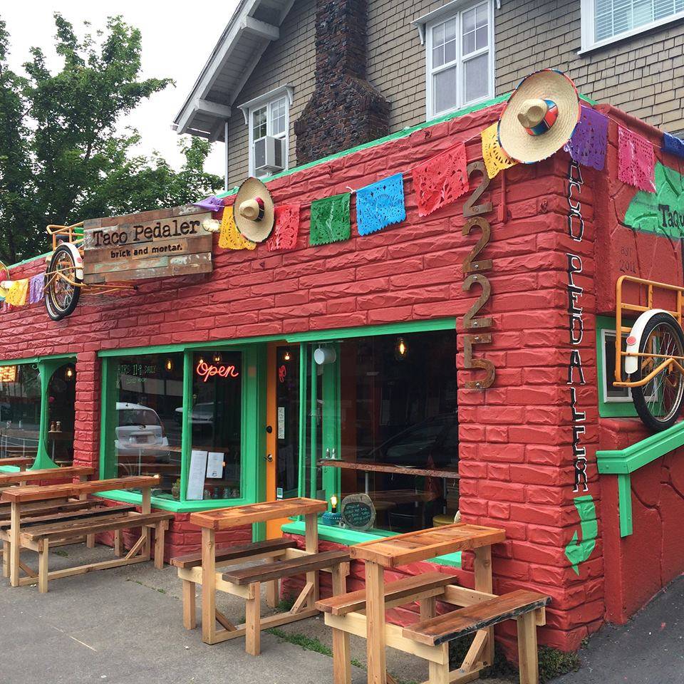 Taco Pedaler | restaurant | 2225 NE Broadway St, Portland, OR 97232, USA | 5039461173 OR +1 503-946-1173
