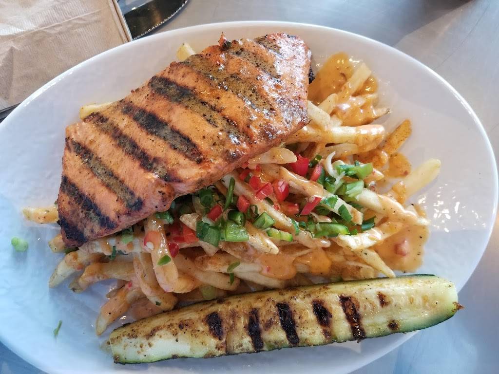 California Fish Grill | restaurant | 153-C Serramonte Center, Daly City, CA 94015, USA | 6505175712 OR +1 650-517-5712