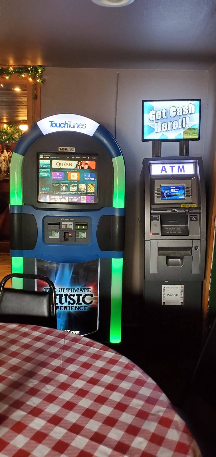 Shamrock | restaurant | 12829 W Schutt Rd, Sardinia, NY 14134, USA | 7164964032 OR +1 716-496-4032