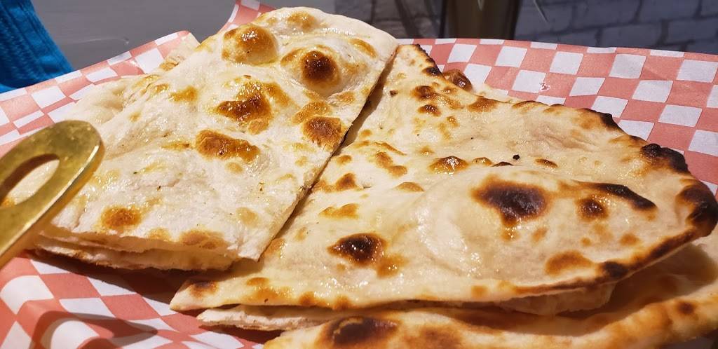 Khau Gully | restaurant | 1991 Yonge St, Toronto, ON M4S 1Z8, Canada | 6473479993 OR +1 647-347-9993