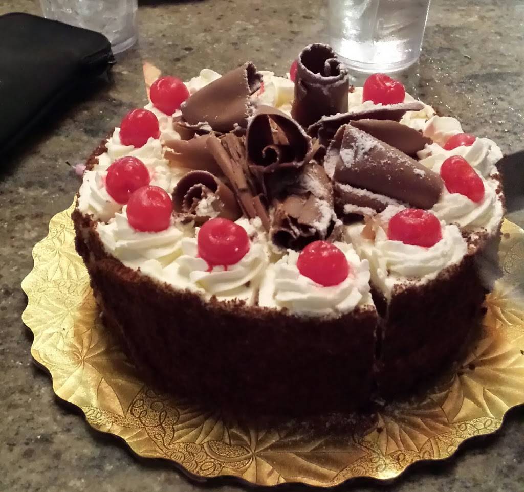 Saffron Restaurant & Bakery | restaurant | 333 E Bay St, Charleston, SC 29401, USA | 8437225588 OR +1 843-722-5588