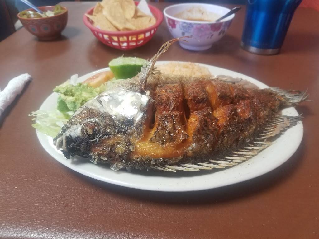 Taqueria El Charro | restaurant | 6810 N Shepherd Dr, Houston, TX 77091, USA | 7136928303 OR +1 713-692-8303