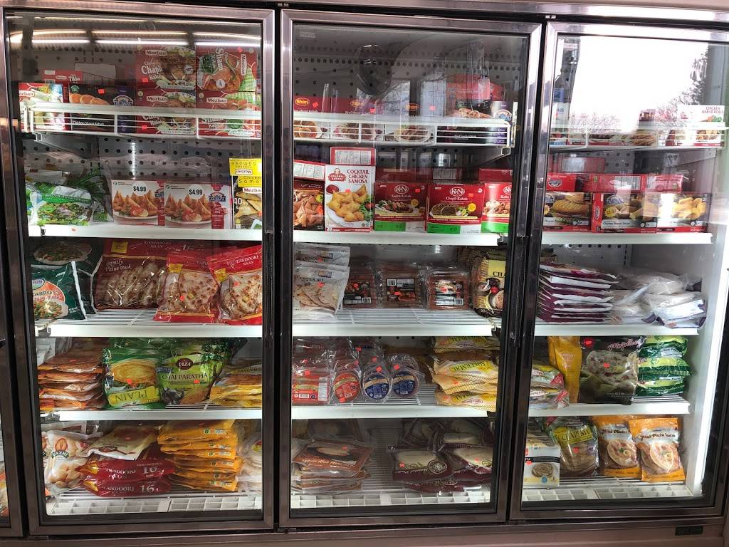 Halal Mart Skokie | restaurant | 5158 Main St, Skokie, IL 60077, USA | 8472130636 OR +1 847-213-0636