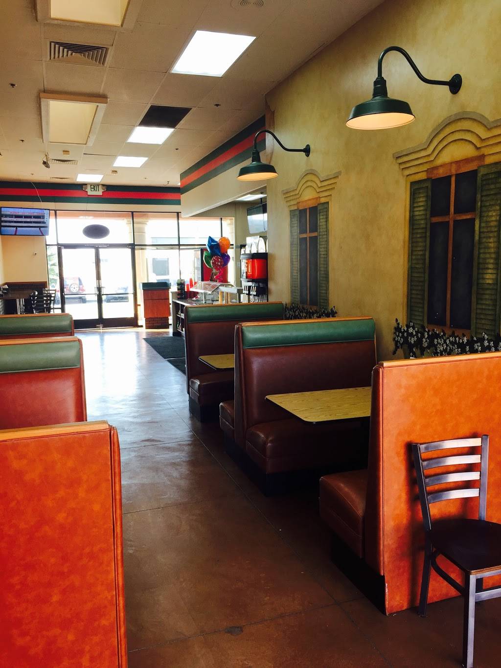 Chicagos Pizza With A Twist | restaurant | 1789 W Charter Way, Stockton, CA 95206, USA | 2094692222 OR +1 209-469-2222