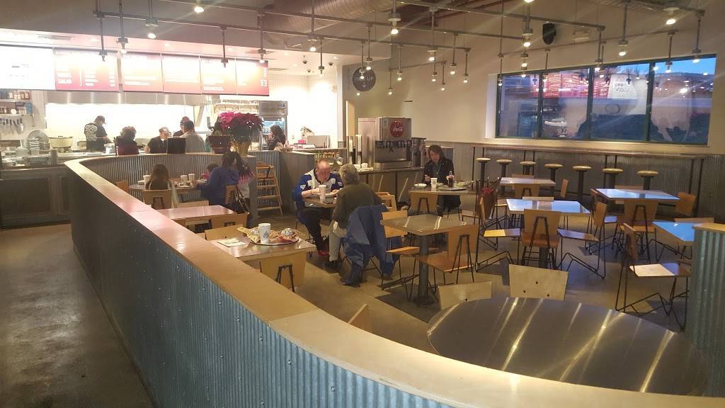 Chipotle Mexican Grill | restaurant | 5065 W 119th St, Leawood, KS 66209, USA | 9132324994 OR +1 913-232-4994