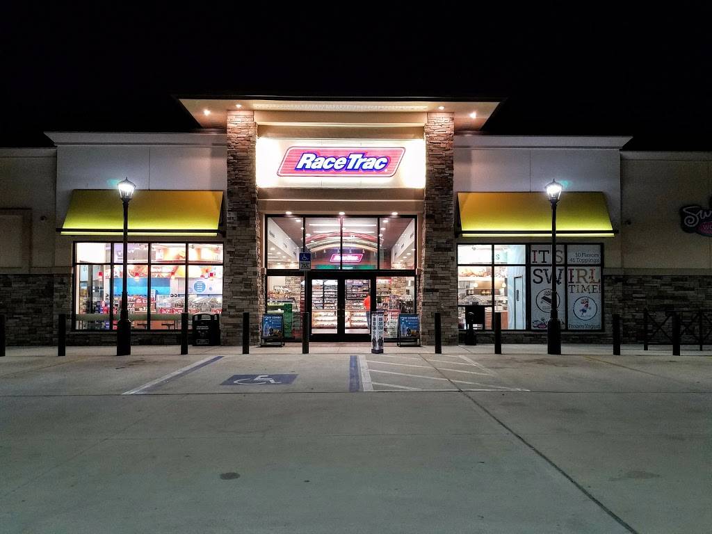RaceTrac | bakery | 4000 Jenkins Pl, Sarasota, FL 34238, USA | 9419211688 OR +1 941-921-1688