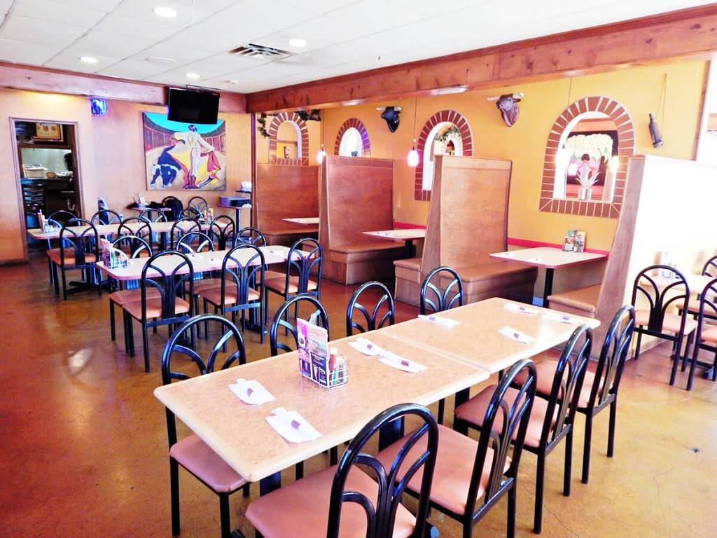 Las Palmas Mexican Restaurant | restaurant | 250 Conner St, Noblesville, IN 46060, USA | 3177704667 OR +1 317-770-4667