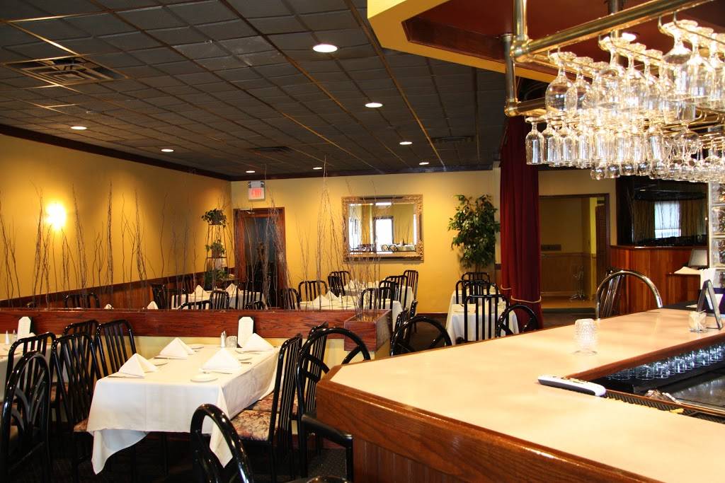La Tavola Cucina | restaurant | 700 Old Bridge Turnpike, South River, NJ 08882, USA | 7322382111 OR +1 732-238-2111